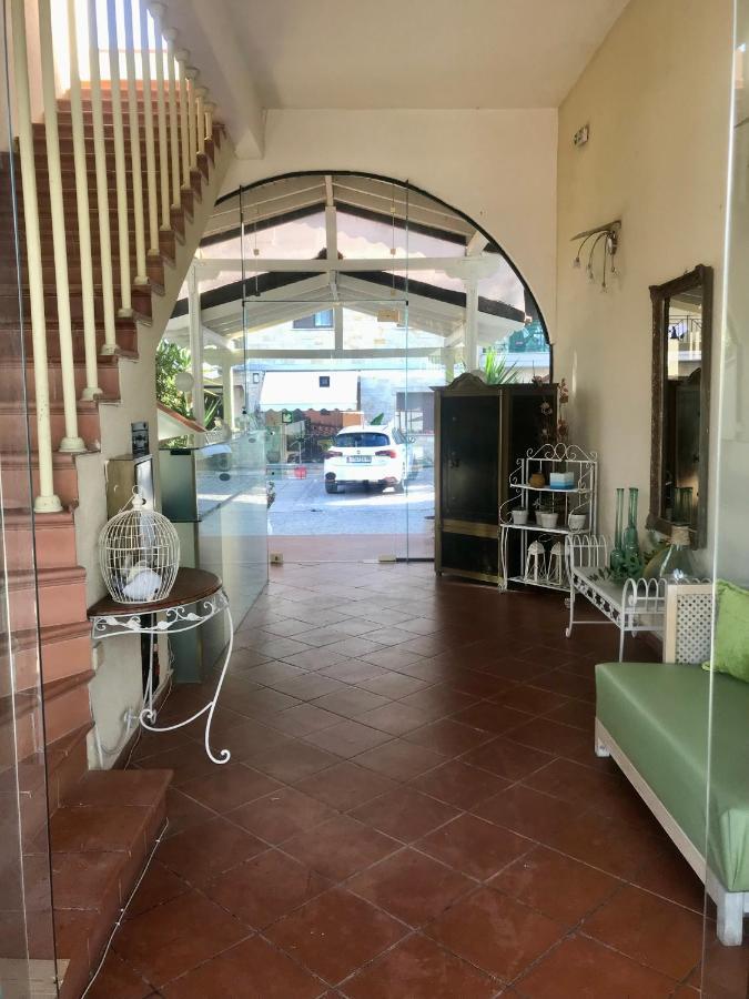 אפיטוס Eden Hotel מראה חיצוני תמונה