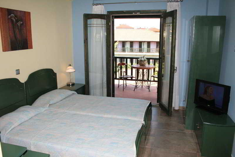 אפיטוס Eden Hotel מראה חיצוני תמונה